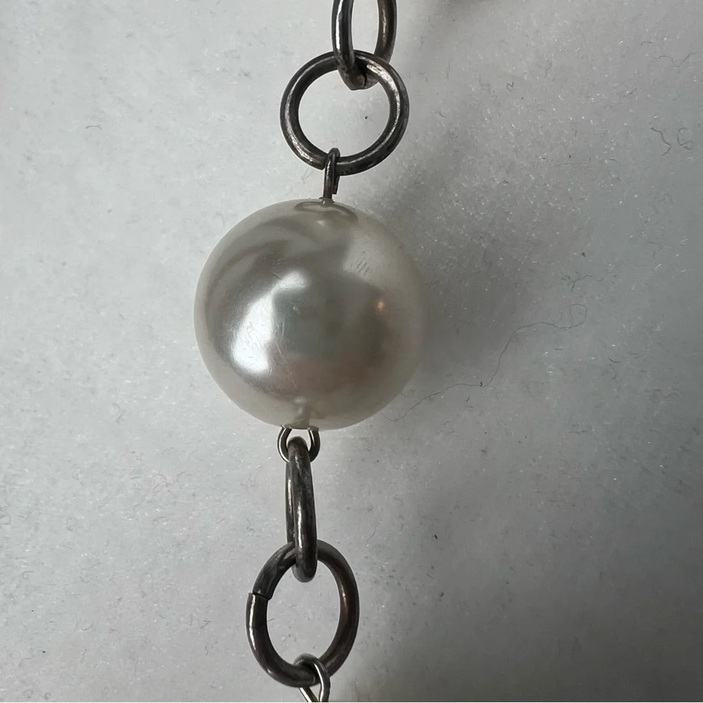 RJ Graziano Faux Pearl Bauble Silver Tone Chain Link Necklace - Picture 3 of 5
